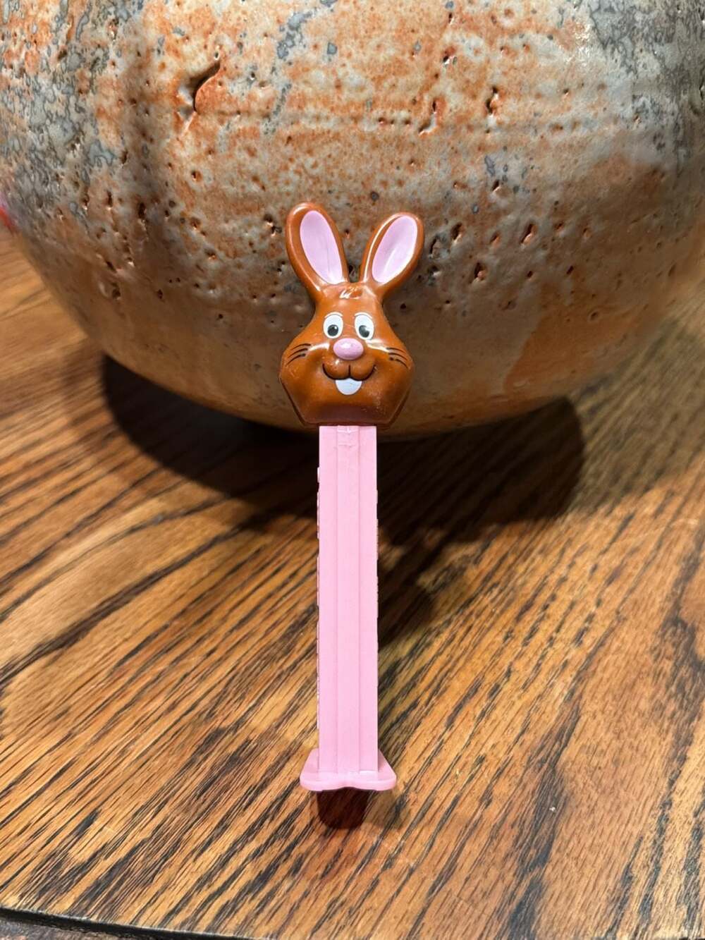 1998 Pez Candy Dispenser Brown Easter Bunny w/ Pink Tongue & Pink Stem with Feet